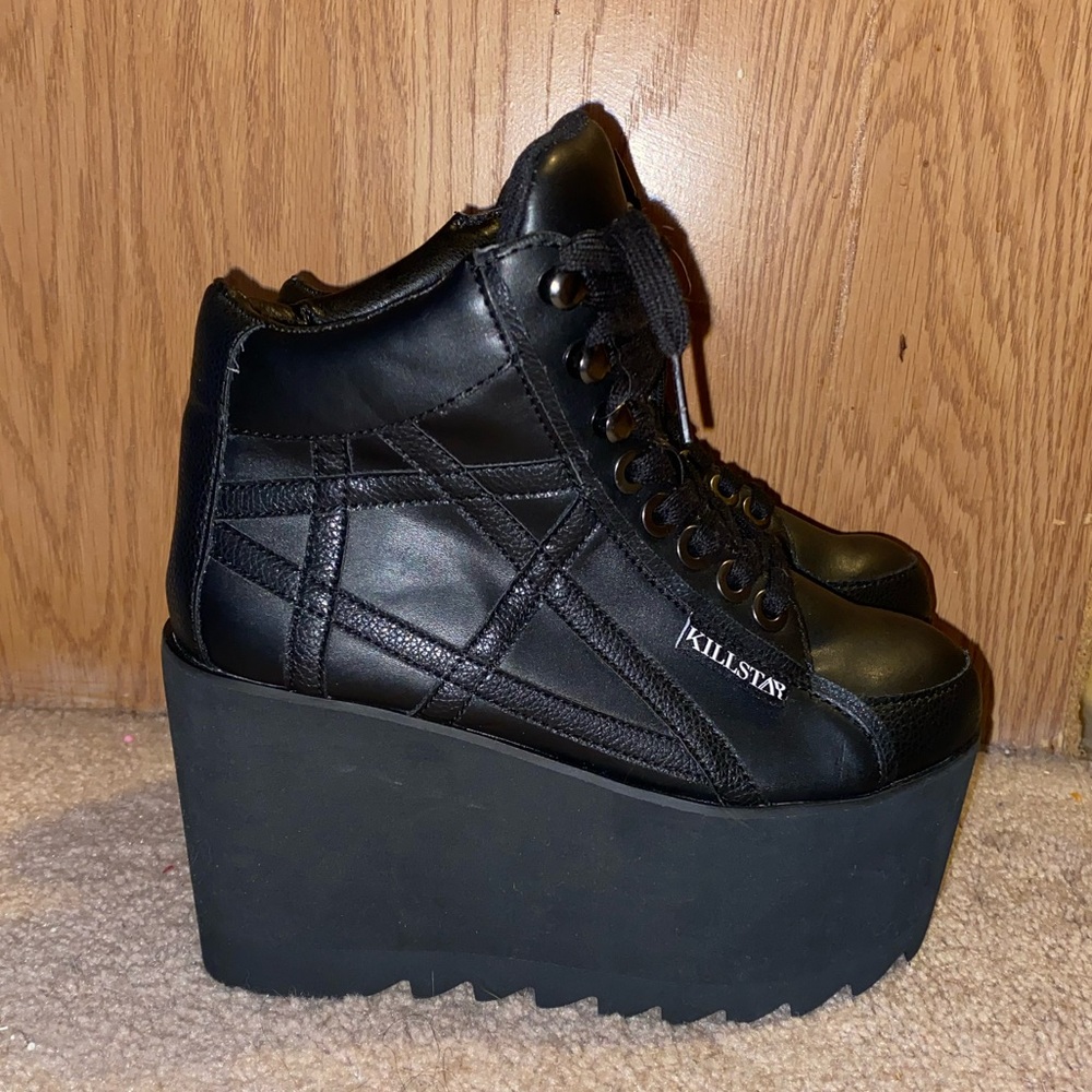 Kill star platform wedge boots